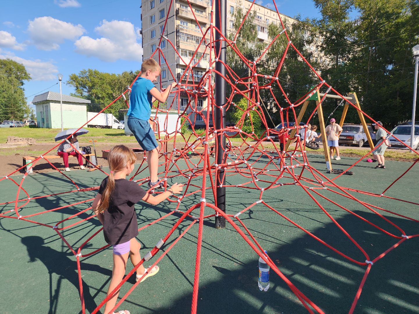 детская площадка, ликинский автобусный завод, ликино-дулево, орехово-зуевский округ,