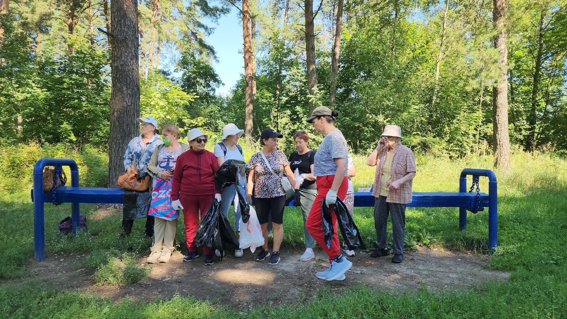 экологическая акция, уборка леса, Активное долголетие, Старая Купавна, Богородский городской округ,