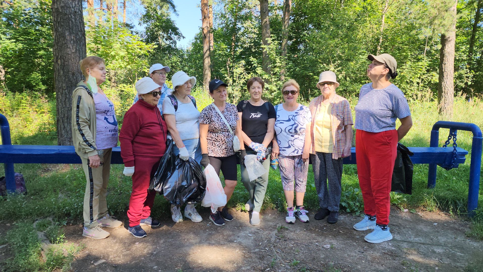 экологическая акция, уборка леса, Активное долголетие, Старая Купавна, Богородский городской округ,
