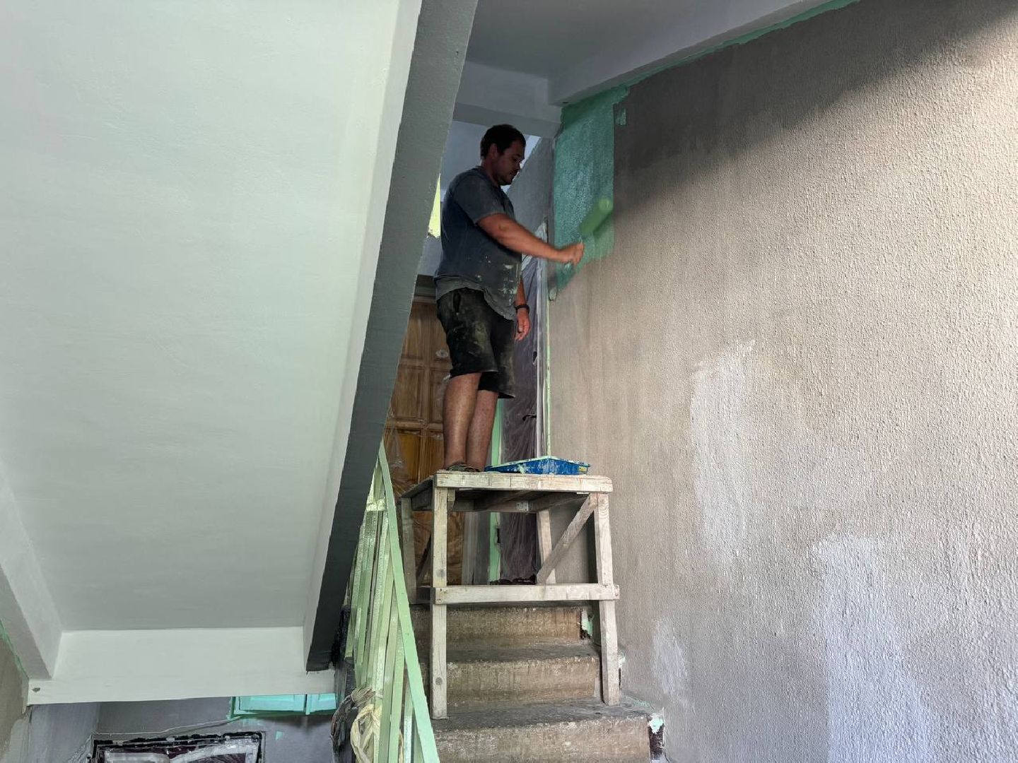 капитальный ремонт, покраска стен, городской округ восход, подьезды,