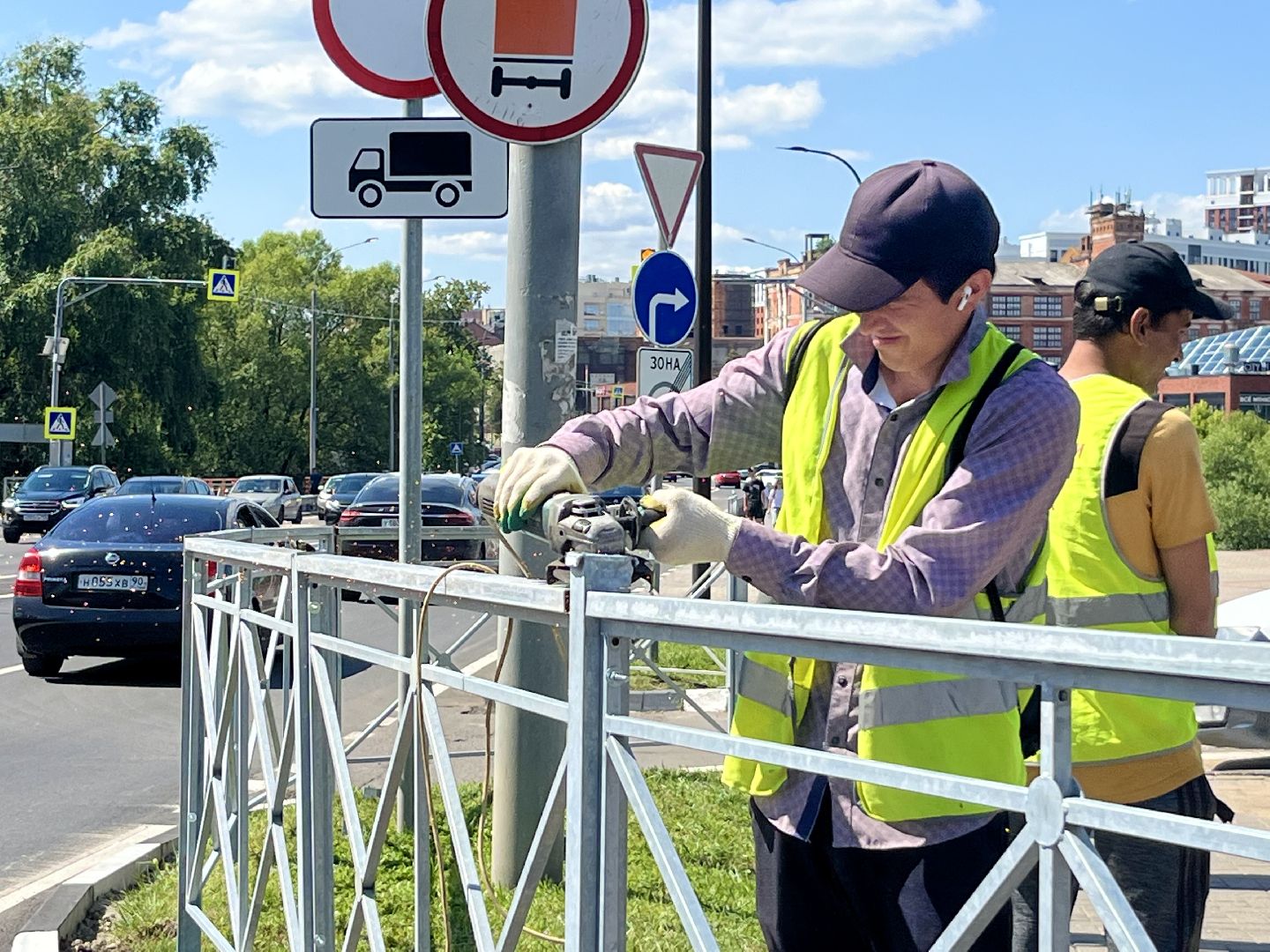 наро-фоминск, мбу благоустройство и дорожное хозяйство, благоустройство 2024,дорожные ограждения, безопасность движения,