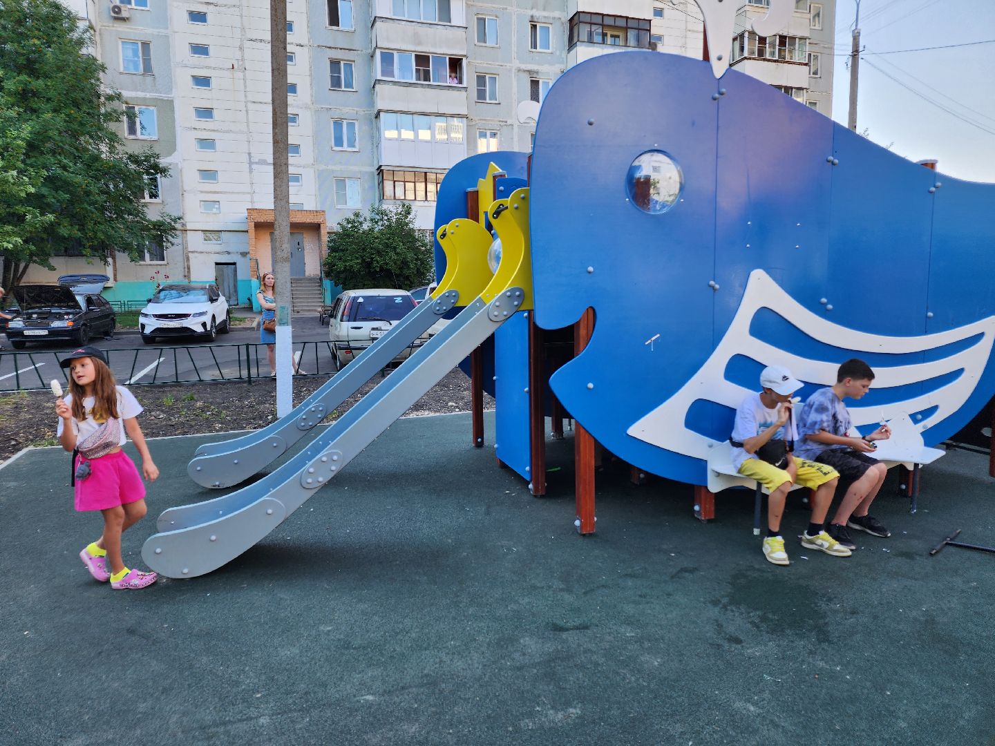 чехов, дворы, дворовые территории, комплексное благоустройство, формирование комфортной городской среды, адресный перечень, план на 2024 год, проезды, тротуары, парковки, детские площадки,