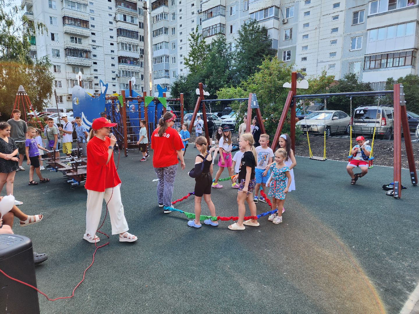 чехов, дворы, дворовые территории, комплексное благоустройство, формирование комфортной городской среды, адресный перечень, план на 2024 год, проезды, тротуары, парковки, детские площадки,