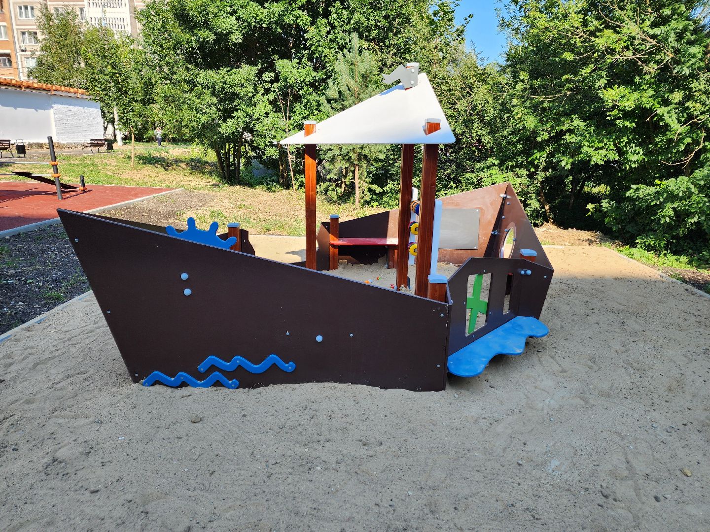 чехов, дворы, дворовые территории, комплексное благоустройство, формирование комфортной городской среды, адресный перечень, план на 2024 год, проезды, тротуары, парковки, детские площадки,