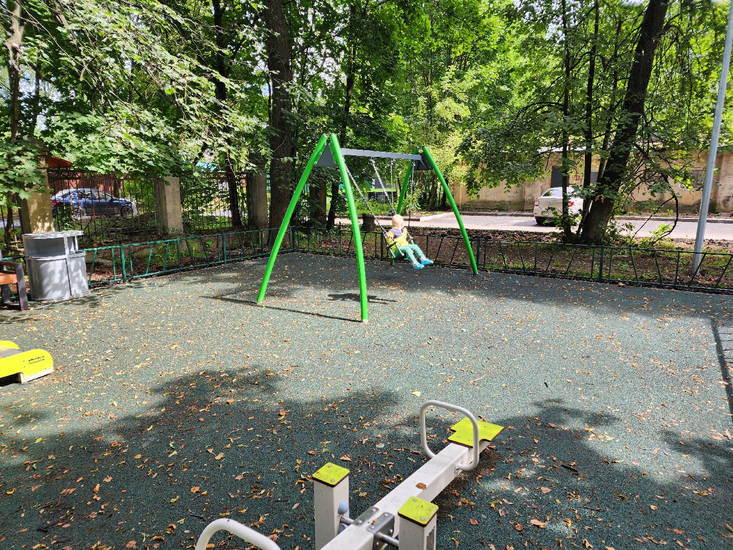 чехов, дворы, дворовые территории, комплексное благоустройство, формирование комфортной городской среды, адресный перечень, план на 2024 год, проезды, тротуары, парковки, детские площадки,