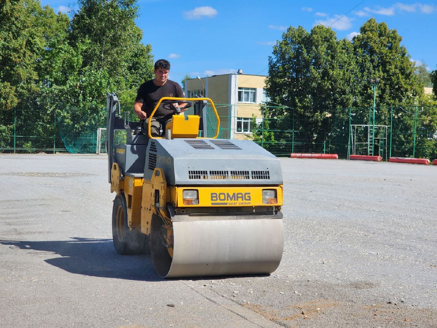 можайск, можайский городской округ, подмосковье, футбольное поле, ремонт футбольного поля, спорт, спорт норма жизни, футболисты, спортсмены,
