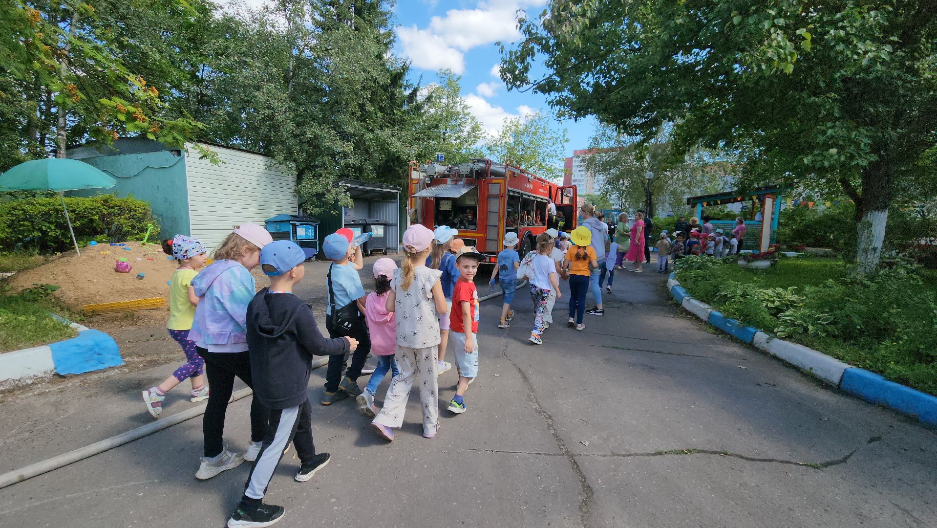 Детский сад, пожарные автомобили, Пожарные, Лобня,