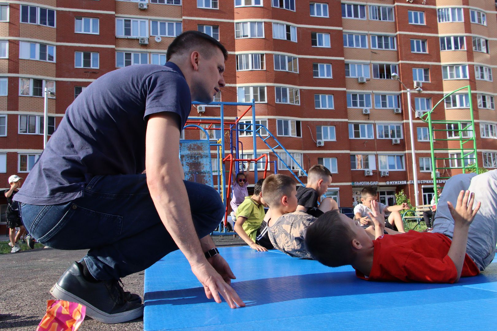 Андроник Пак, Виктор Худяков, Лали Курдадзе, самбо, Союз, День соседей, Анастасия Снегурова, МКУ Угреша-Дзержинский, улица Угрешская,