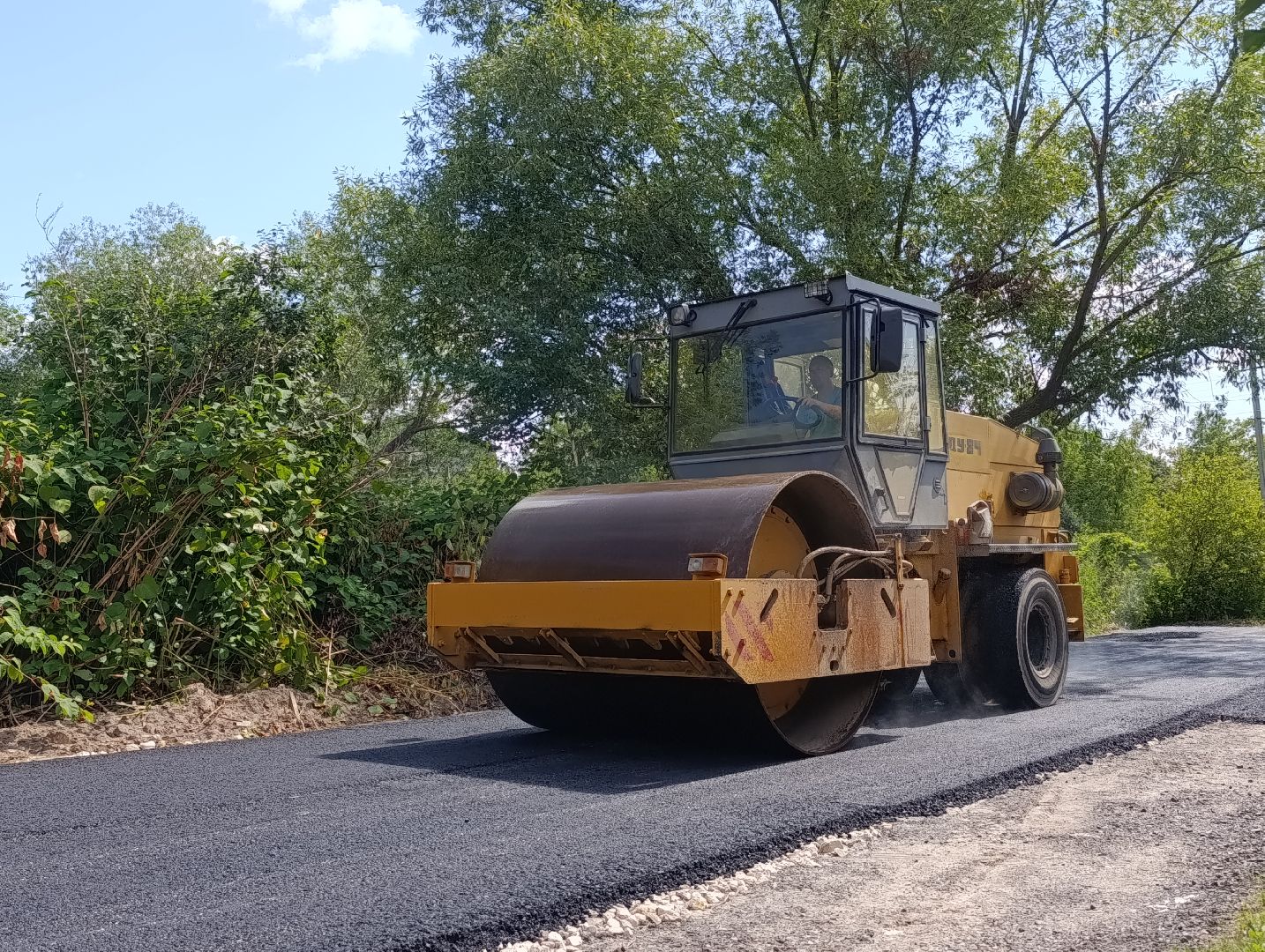 Бронницы, Ремонт дороги, Асфальтирование улицы, Бронницкий ДорСервис, Новый асфальт на улице 8 марта,