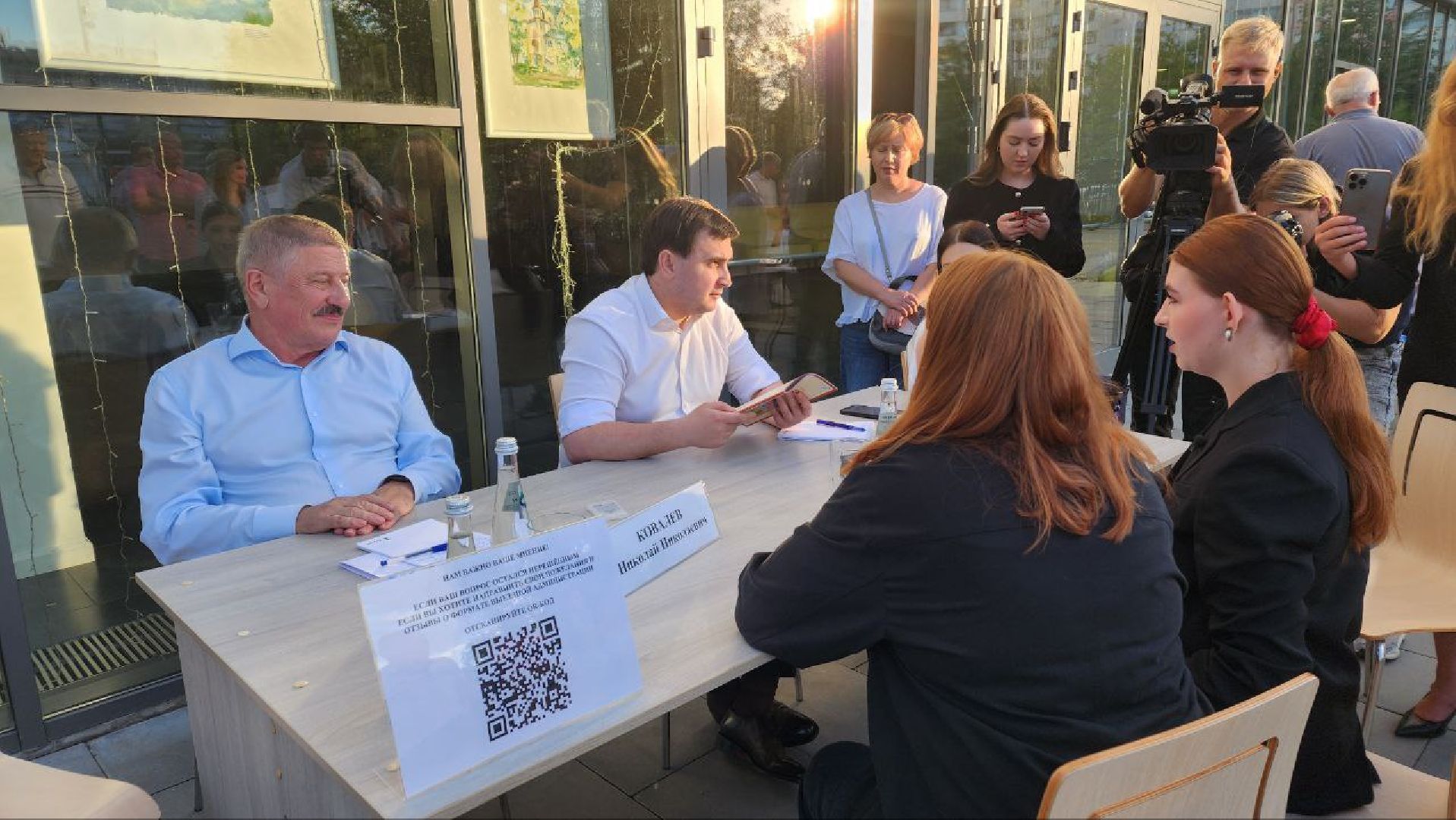 Реутов, выездная администрация, власть, разговоры о важном, проблемы, решения, книга, издательство, Азбука Реутова,