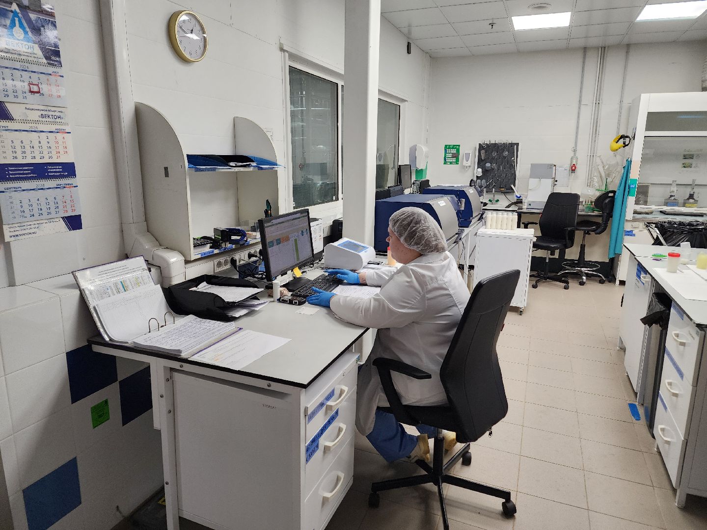 Чехов, поселок Любучаны, завод, предприятие, Health and Nutrition, рост производства, увеличение объемов производства, молочная продукция, йогурты, творожки, молоко, пищевая промышленность, экономика,