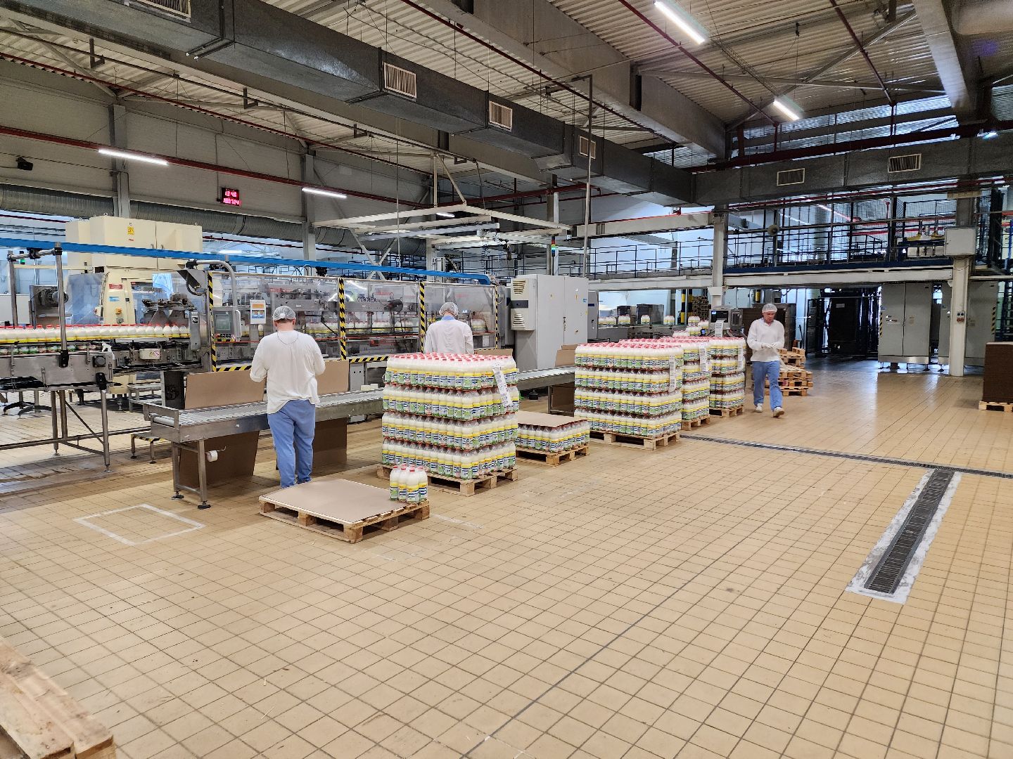 Чехов, поселок Любучаны, завод, предприятие, Health and Nutrition, рост производства, увеличение объемов производства, молочная продукция, йогурты, творожки, молоко, пищевая промышленность, экономика,