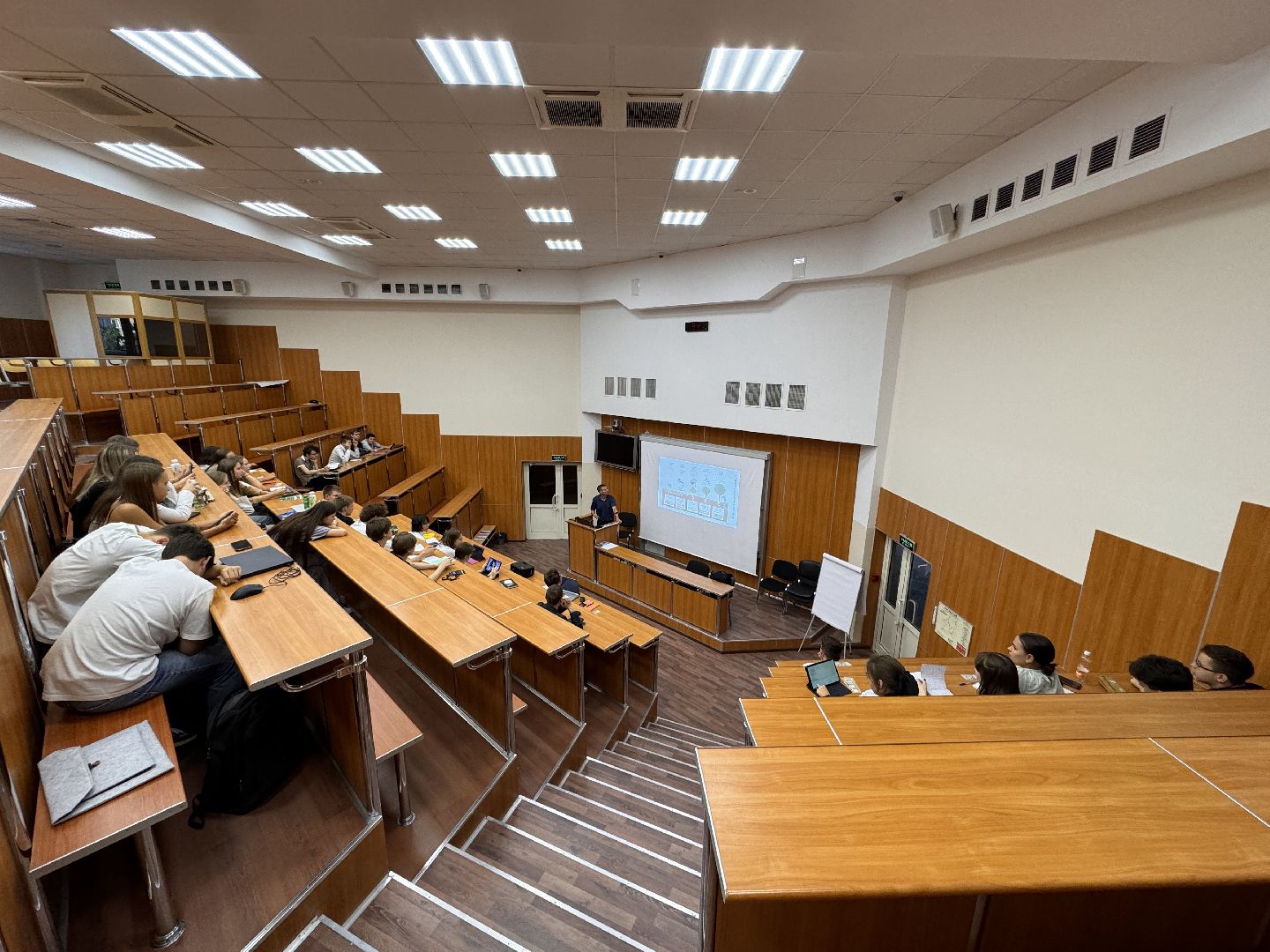 ИИ, МГИМО, Летняя школа МГИМО, Стартап,