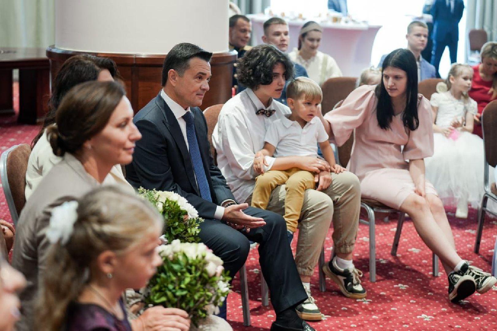 орден материнская слава, награждение, многодетная семья, воспитание детей, щёлково,