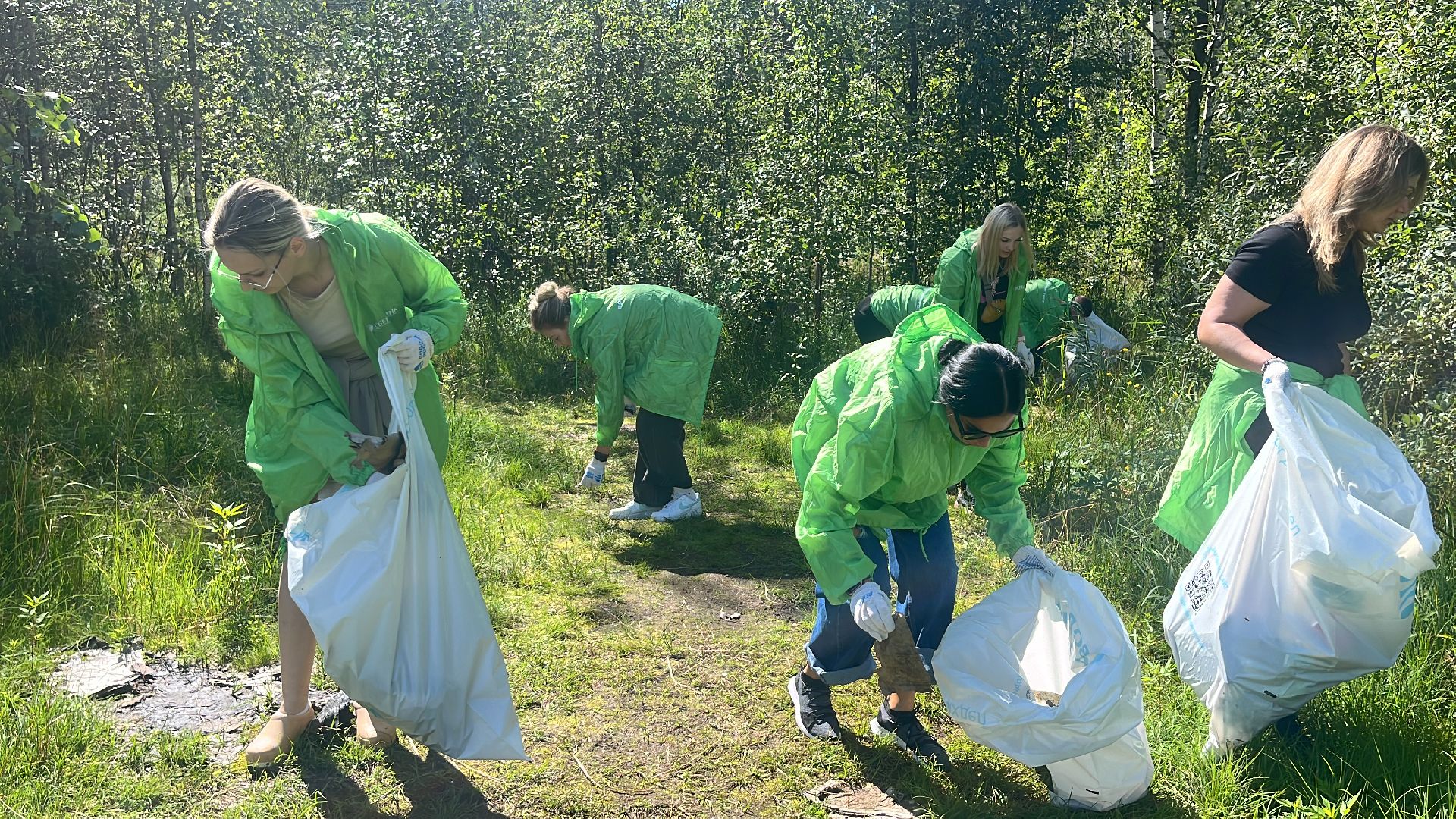 вода россии, акция, акция вода россии, экологическая акция, уборка, уборка озера, мусор, уборка мусора,