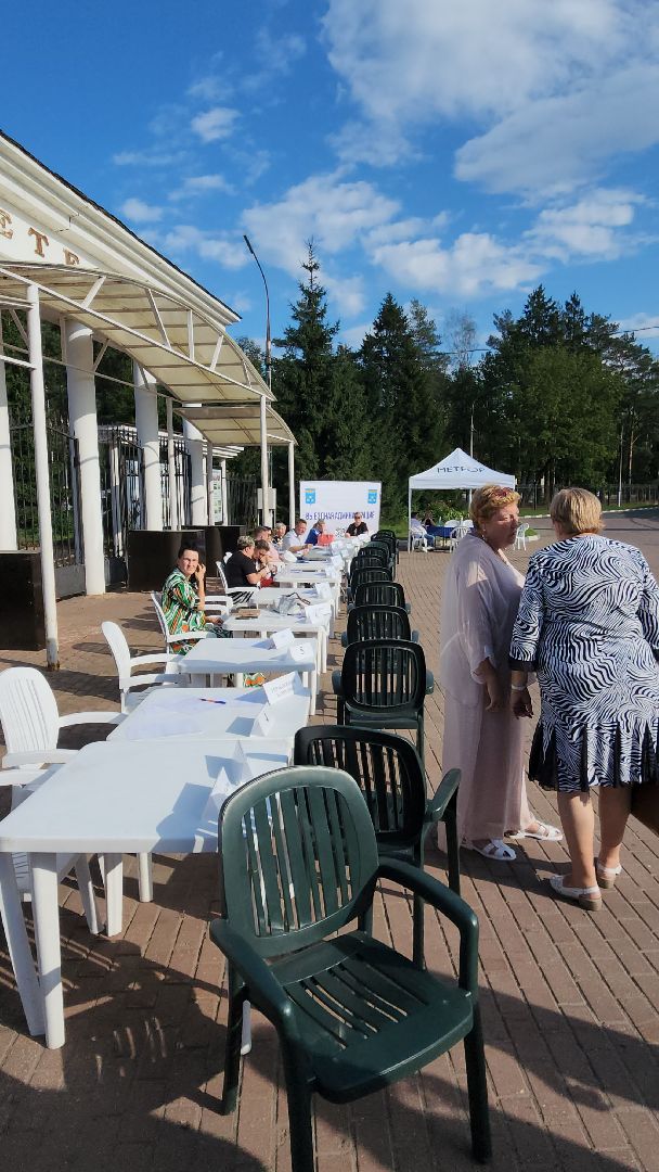 выездная администрация, борис аубакиров, реконструкция парка, здравоохранение, гимназия 1, зачисление, лилия бусыгина,Ольга тинис, Сергей Комаров,