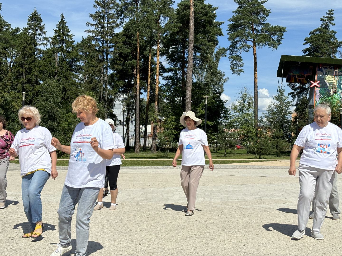 активное долголетие, танцы, велофестиваль,