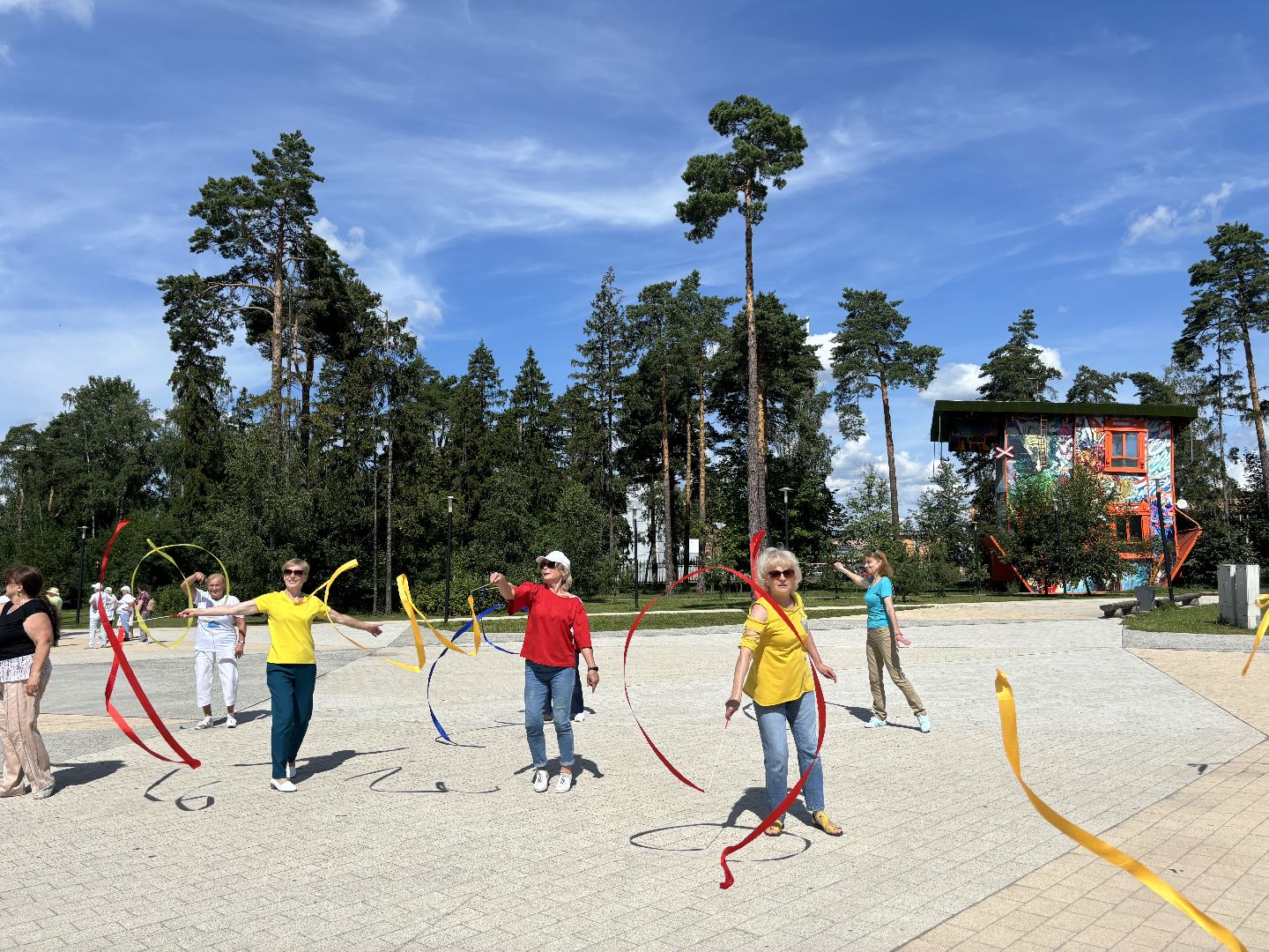 активное долголетие, танцы, велофестиваль,