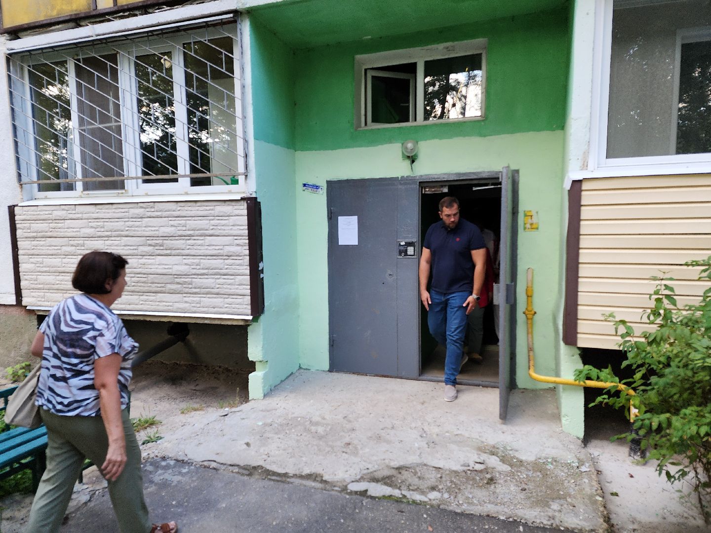 Чехов, микрорайон Венюково, улица Гагарина, содержание территорий, проверка, контроль, глава округа Михаил Собакин,