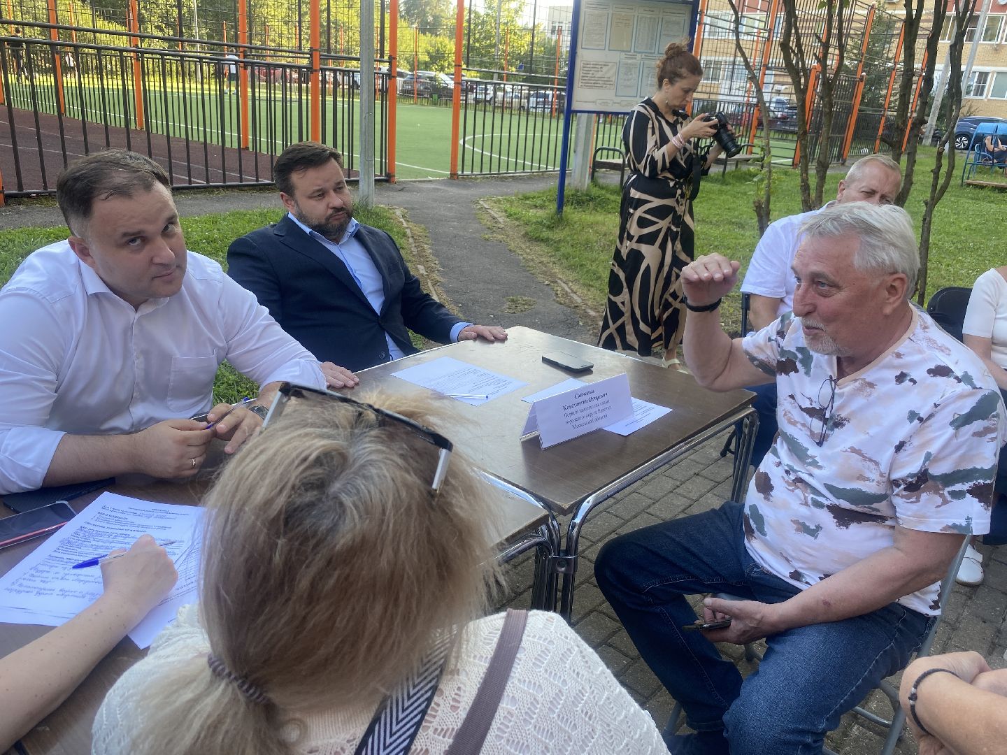 выездная администрация власиха, встреча с жителями власиха, власиха мкр школьный,удобный формат общения, обращения жителей власихи,