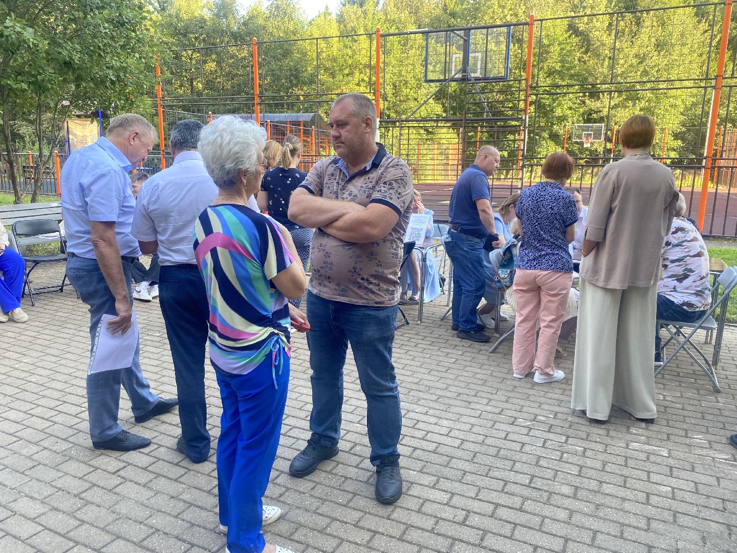 выездная администрация власиха, встреча с жителями власиха, власиха мкр школьный,удобный формат общения, обращения жителей власихи,