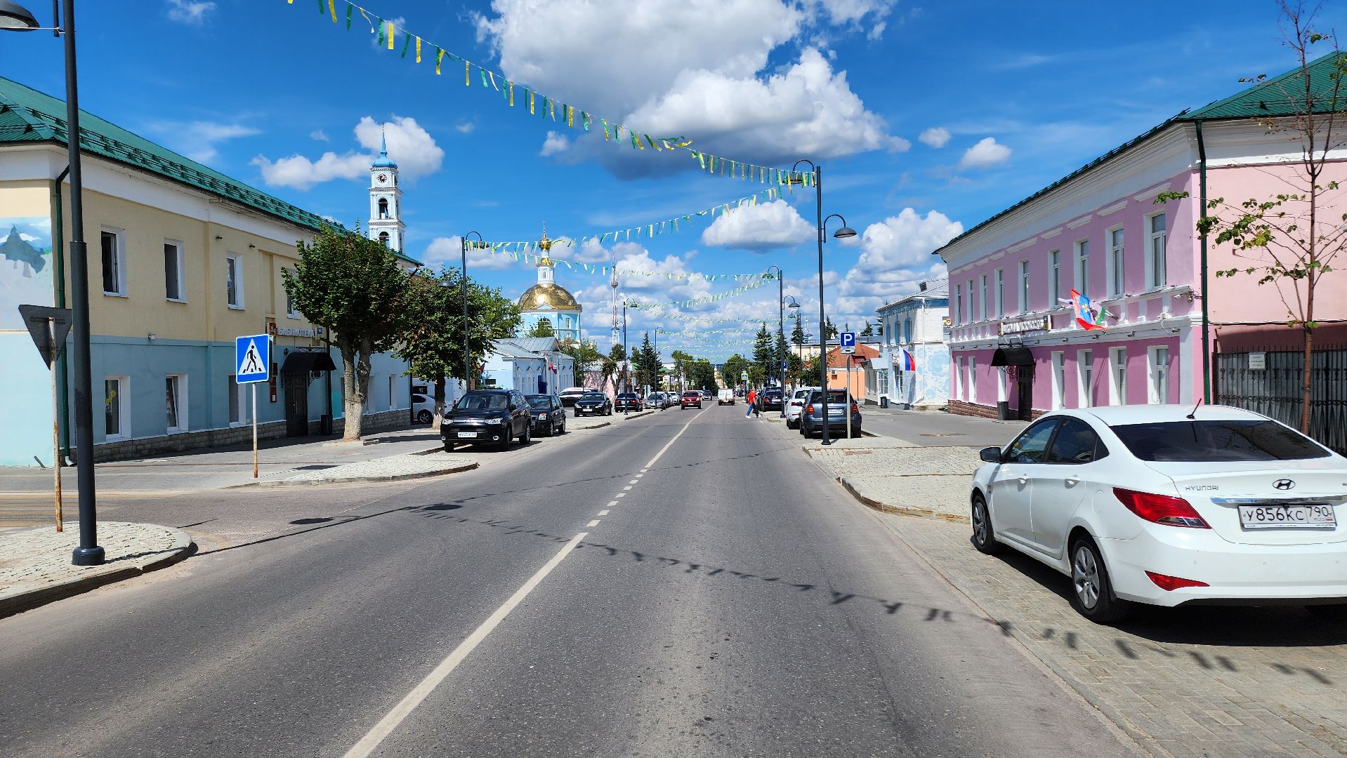 кашира, день города, украшение города, флаги, перетяжки, баннеры, историческая часть города, каширский проспект,