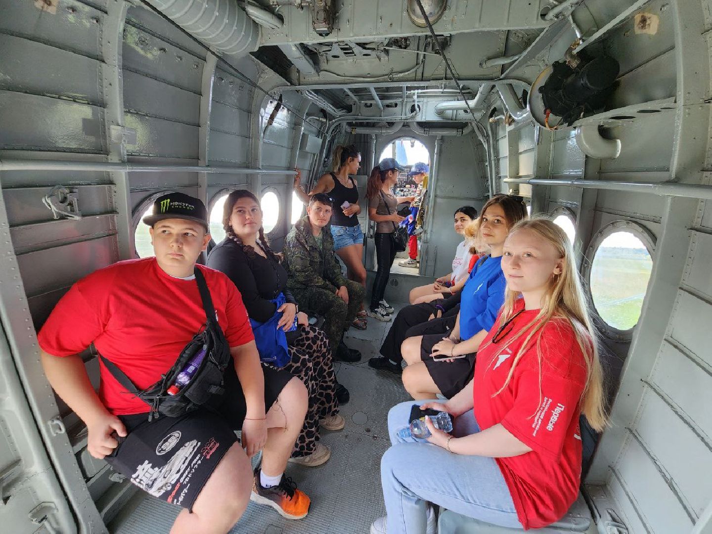 можайск, можайский городской округ, подмосковье, день парашютиста, активисты, экскурсия, рузский городской округ, аэродром, парашютный спорт,