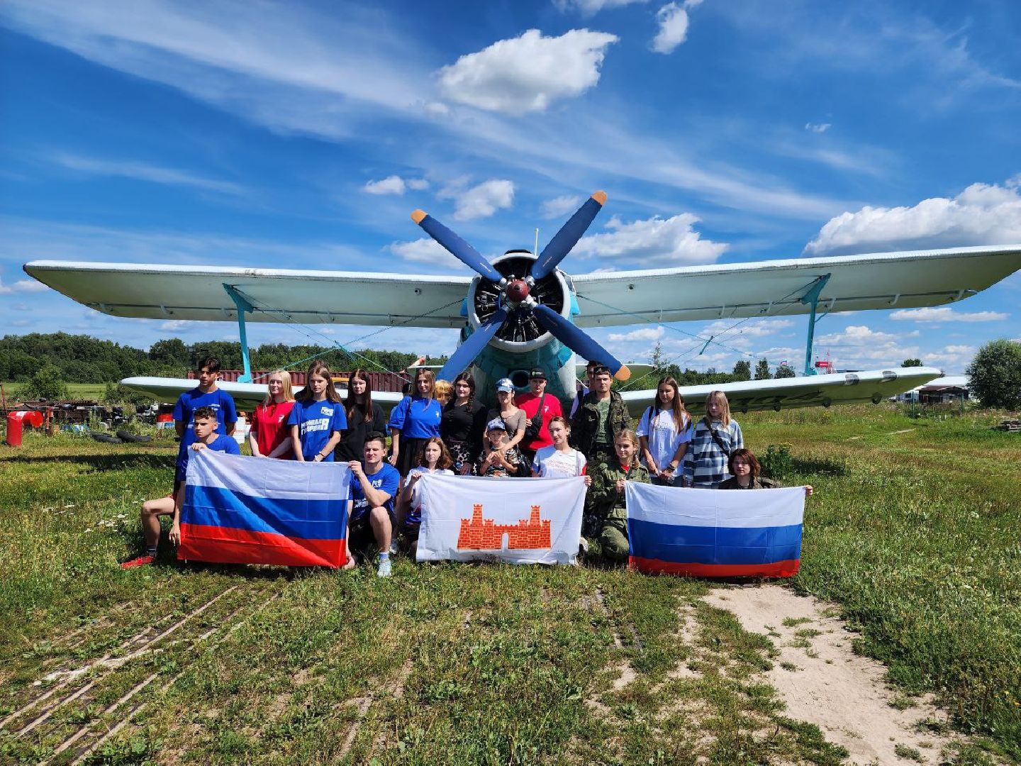 можайск, можайский городской округ, подмосковье, день парашютиста, активисты, экскурсия, рузский городской округ, аэродром, парашютный спорт,