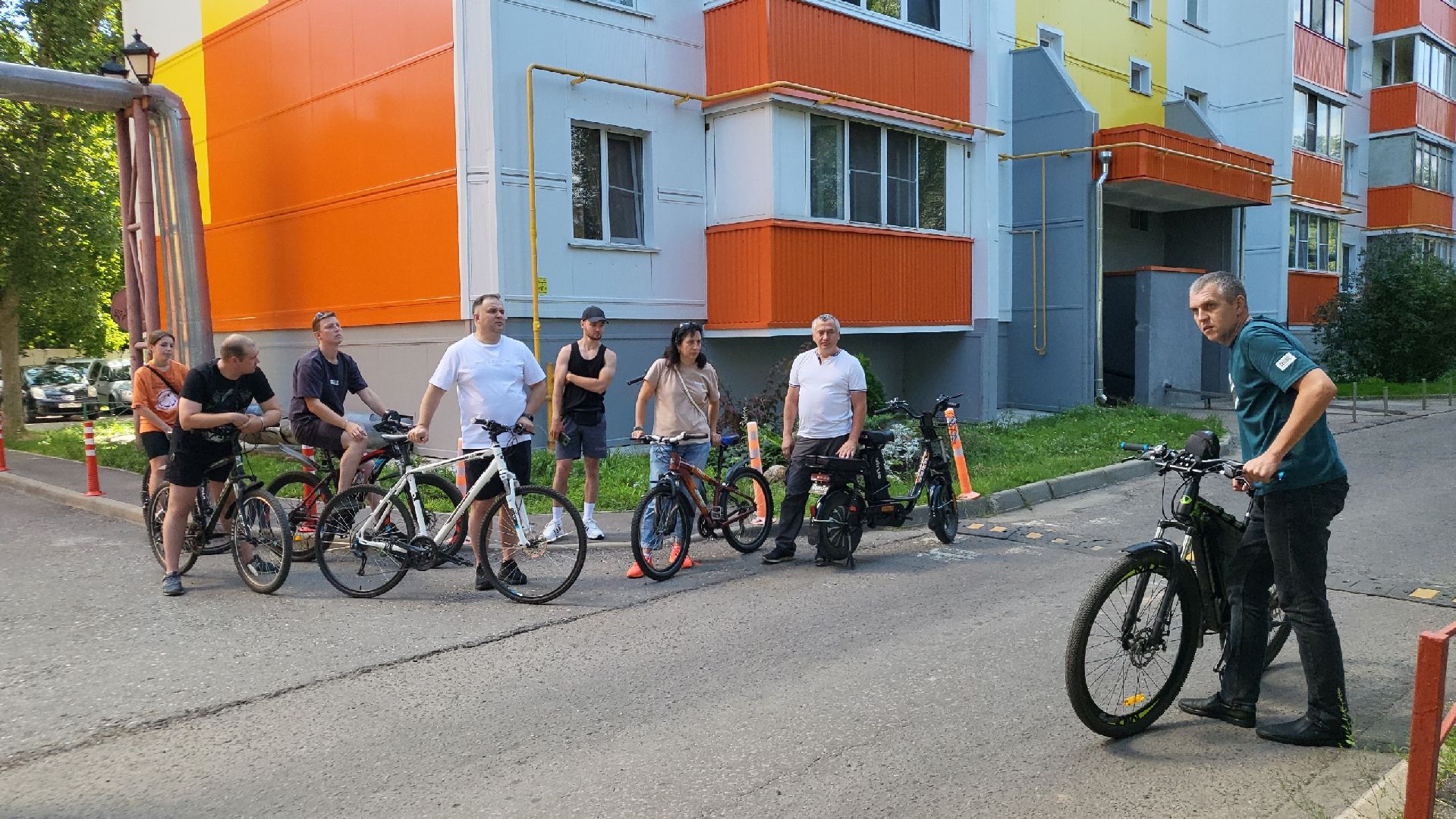 общение с жителями, власиха глава города, велопрогулка с главой, благоустройство власихи, встречи с жителями,