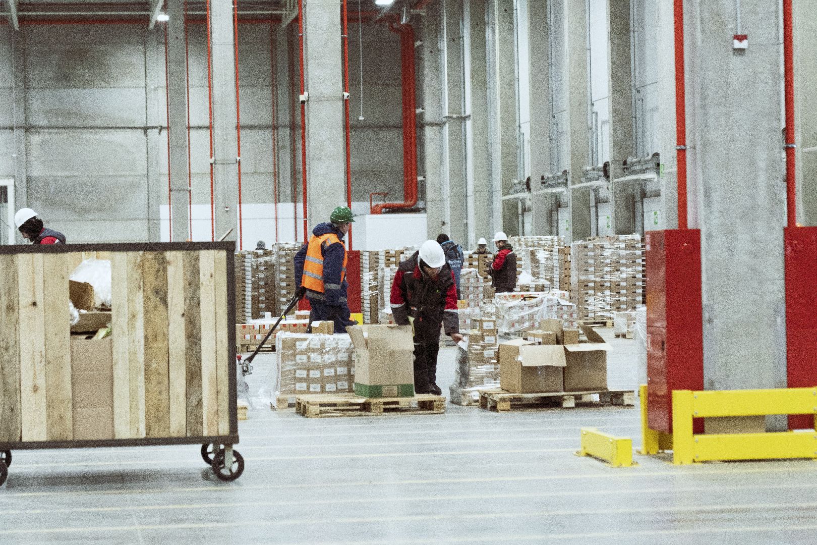 карьера, ВкусВилл, склады Домодедова