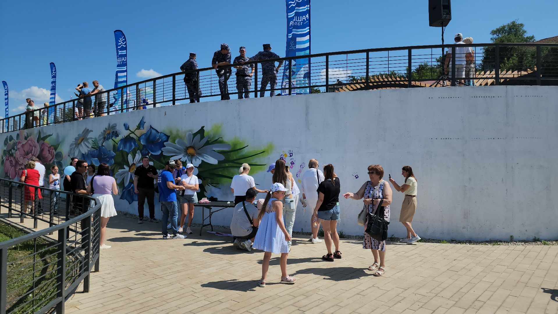 кашира, набережная оки, день города, граффити, акриловая краска, лак,