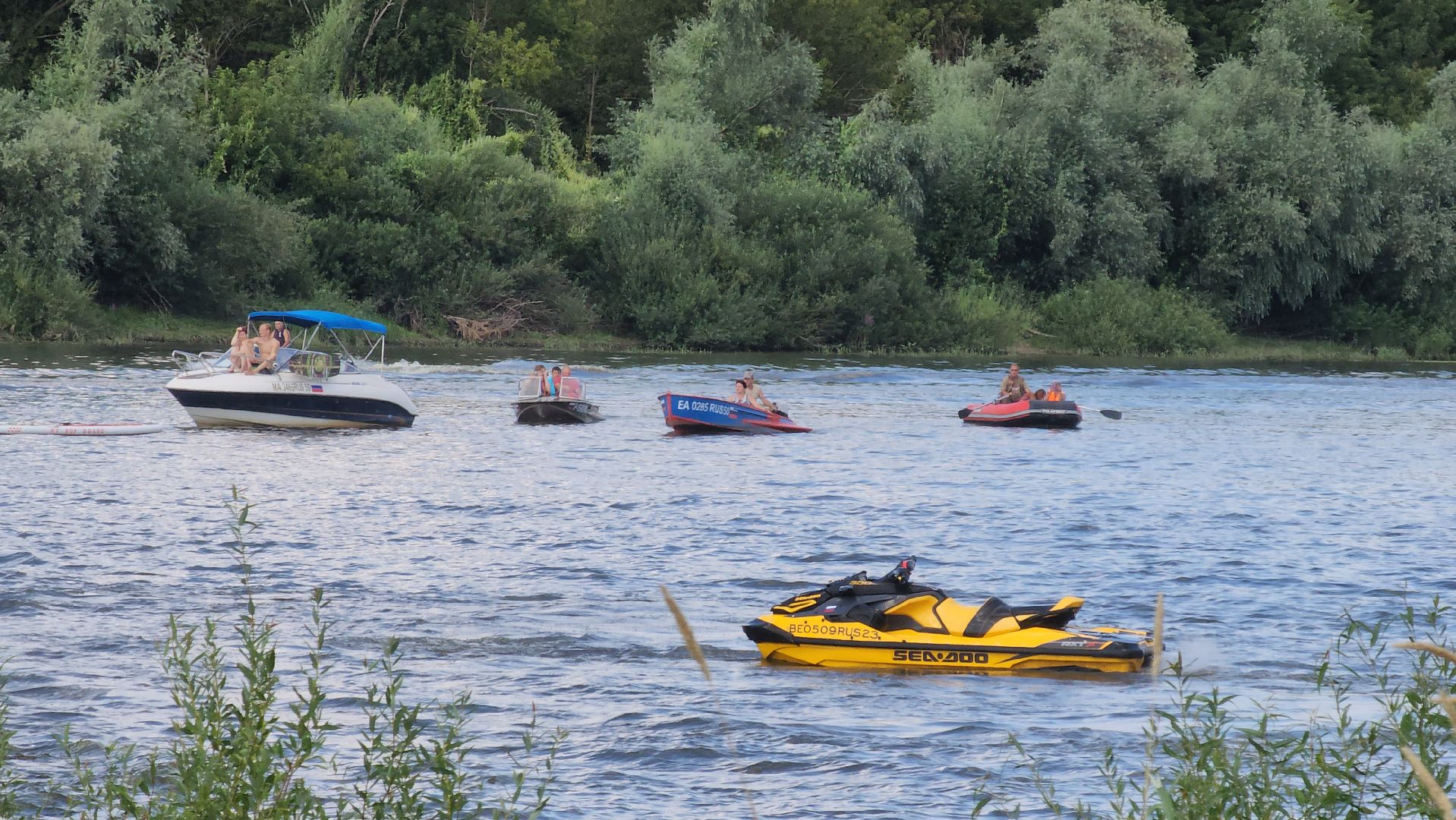 кашира, набережная оки, день города, флайборд, водное шоу, дымовые шашки, флаги,