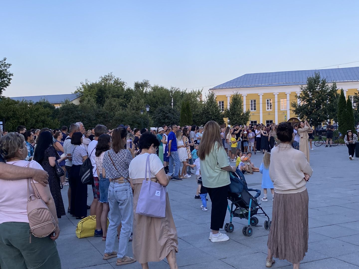 Коломна, Культура, город звуков, Сквер Зайцева, Концерт барабанщиков,