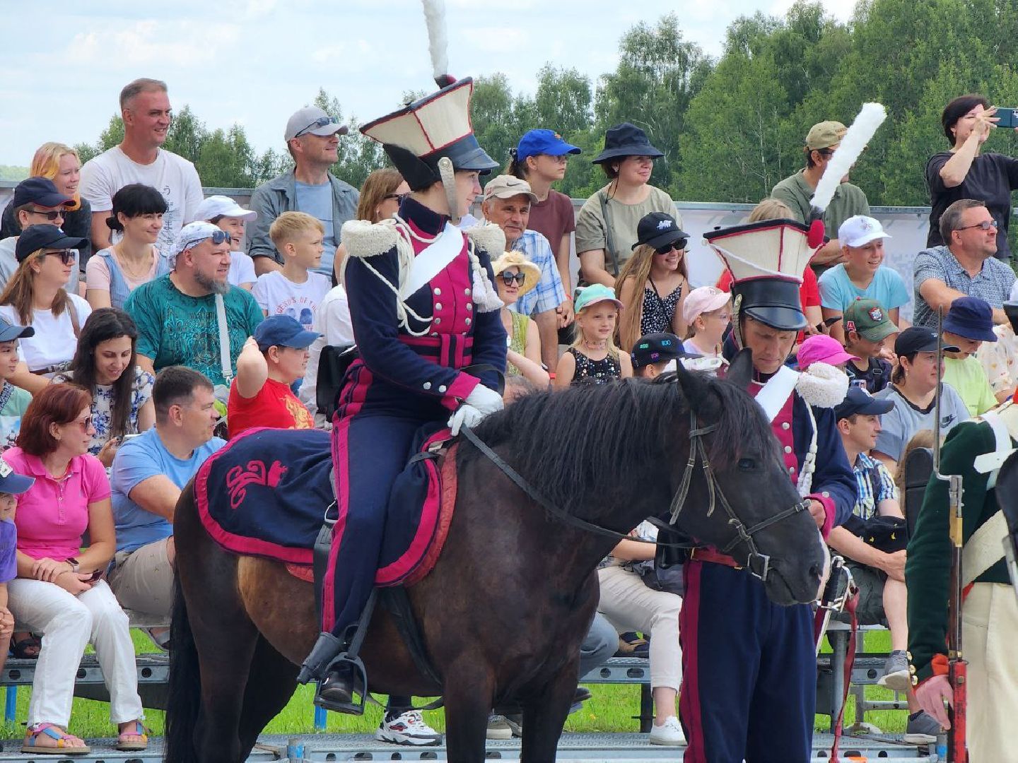 можайск, можайский городской округ, подмосковье, бородинское поле, фестиваль, живые шахматы, реконструкторы, шахматная партия, игра в шахматы,