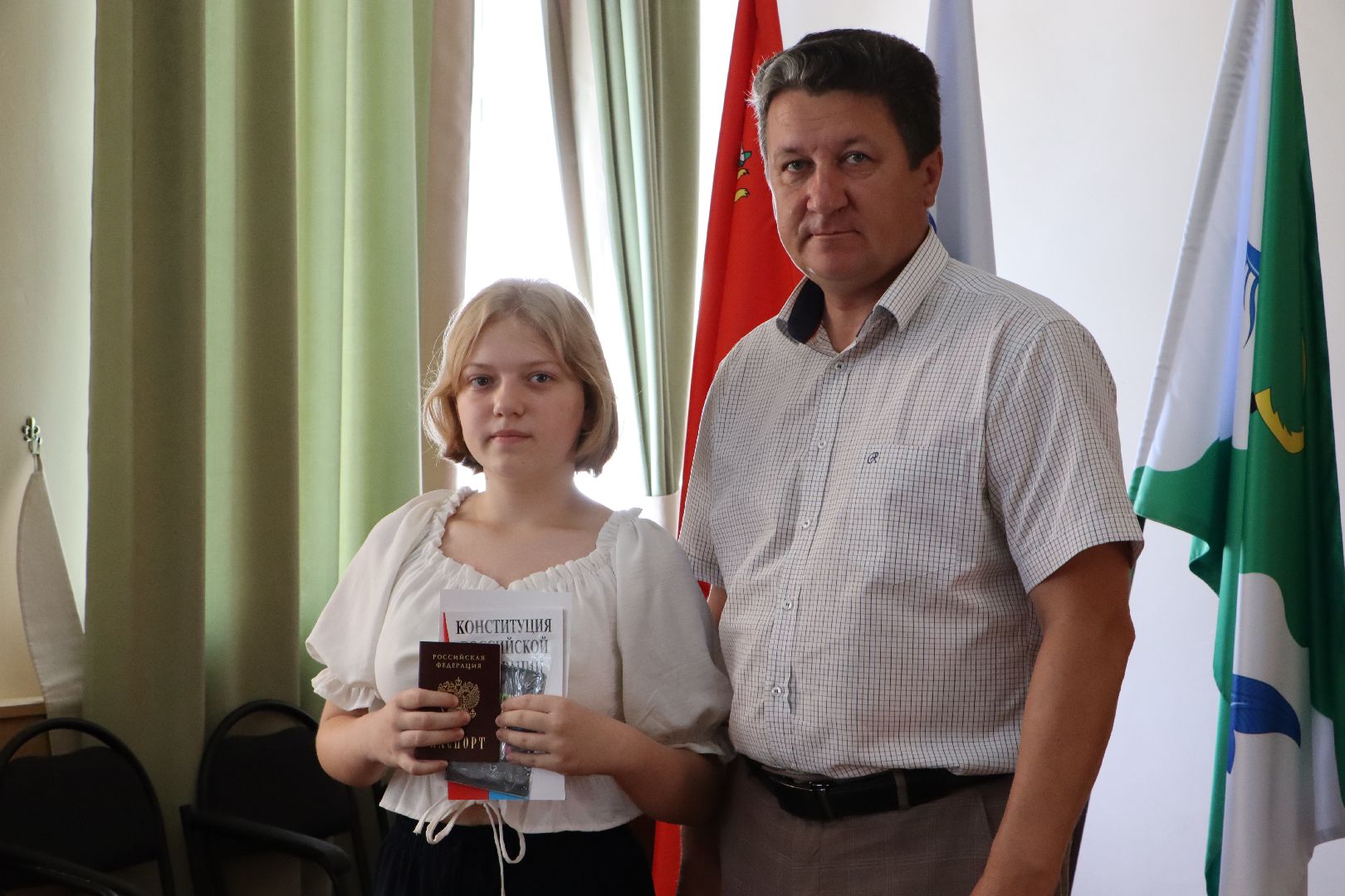 Серебряные Пруды, вручение паспортов,