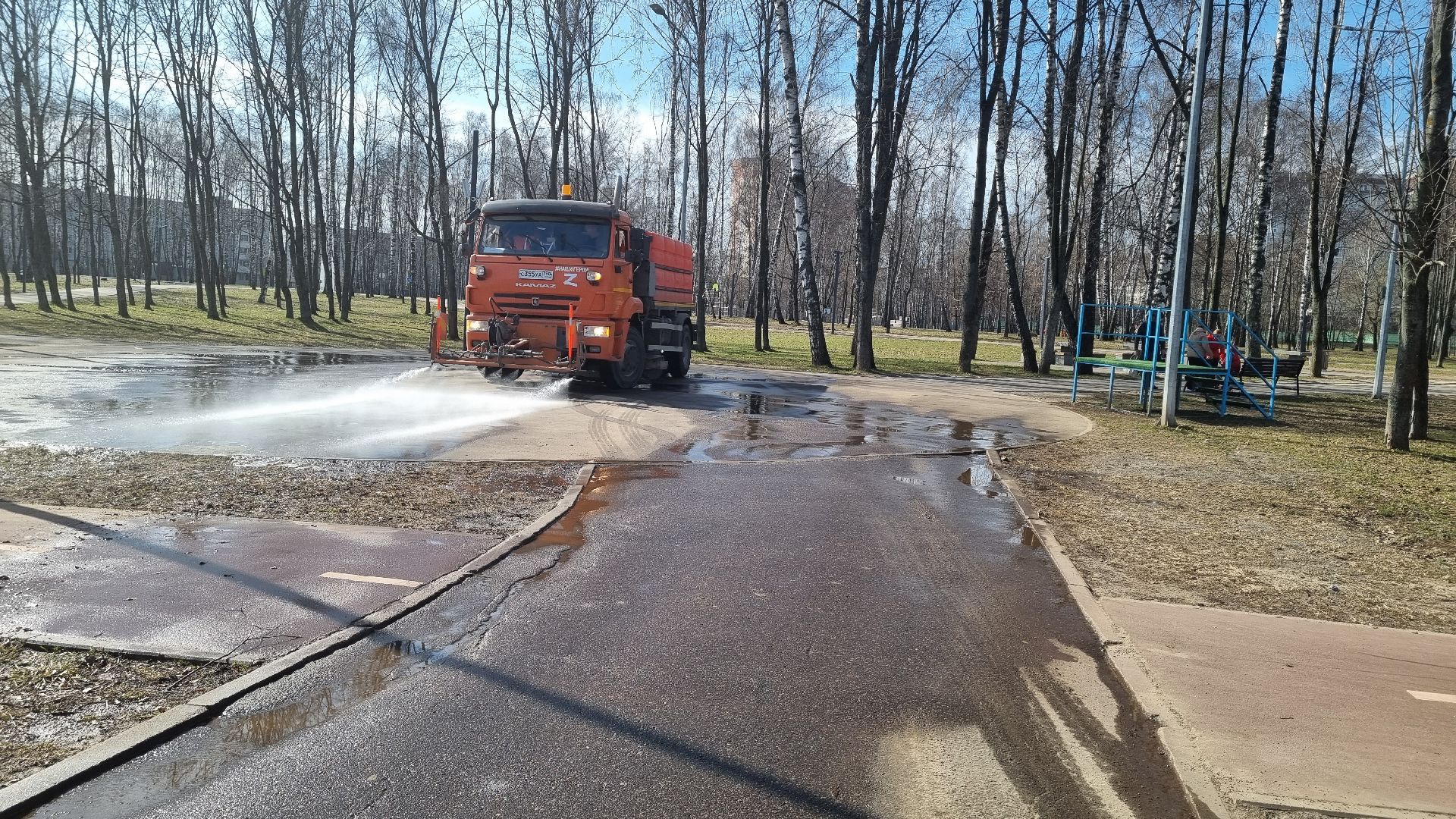 ПЯодмосковье, Иванттеевка, субботник, парки