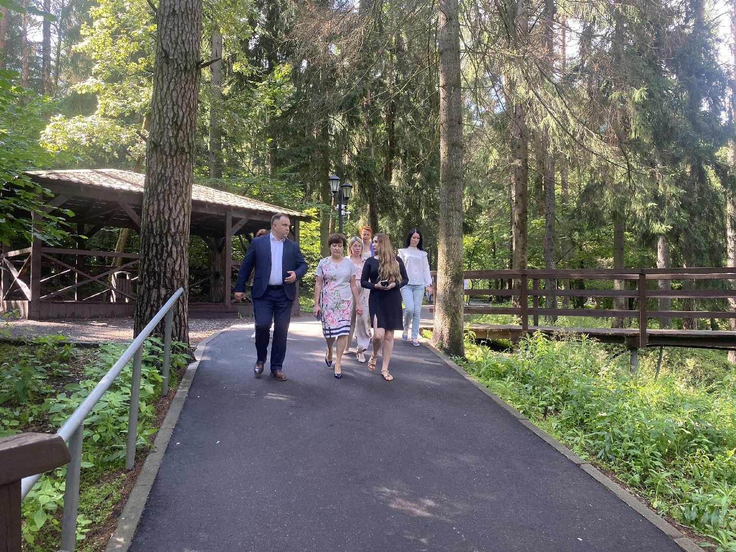 река Загза Власиха, верхнее озеро во власихе, благоустройство набережной, очистка озера во Власихе, обращения жителей,