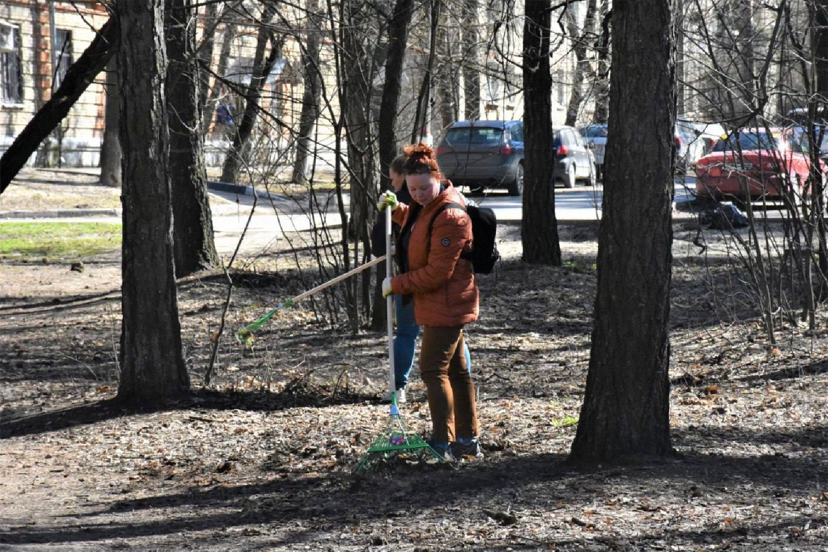 субботник, первый, парк, вечный, огонь, сквер, уборка