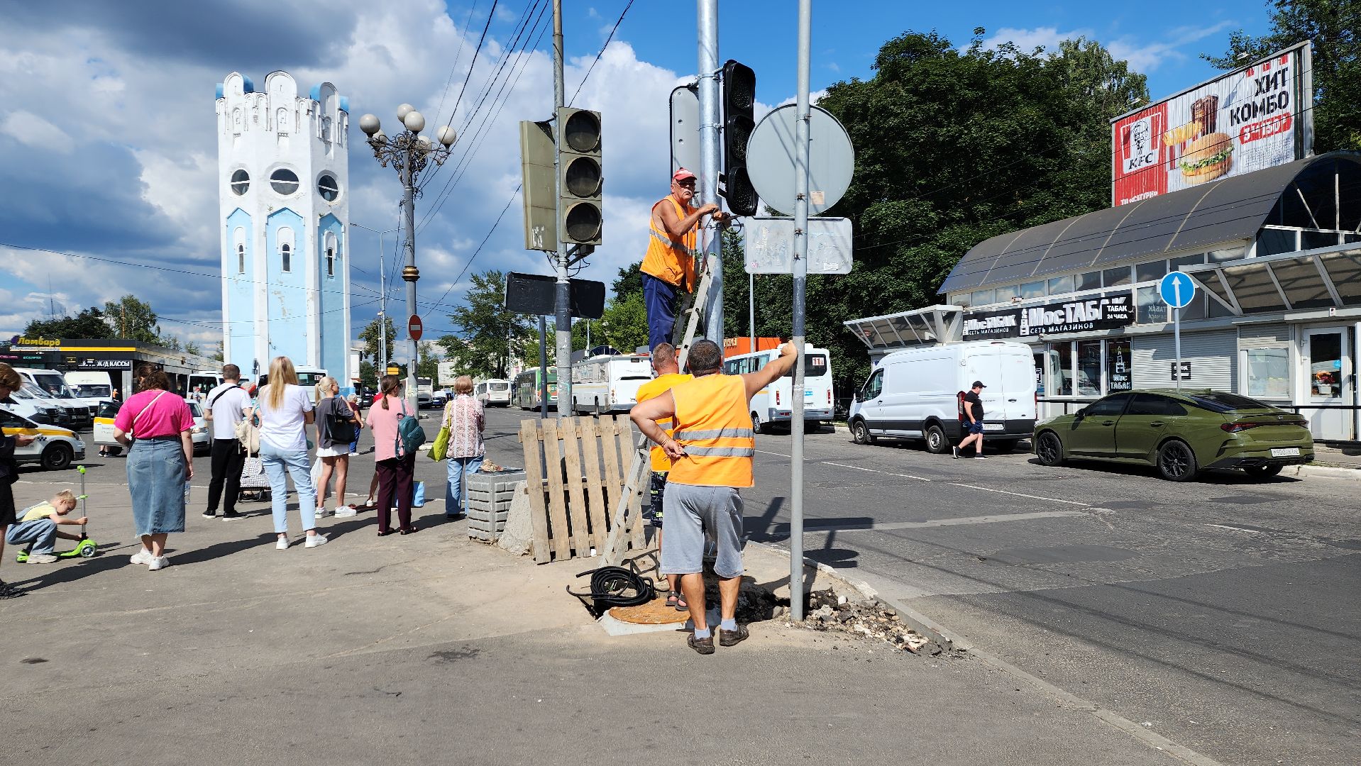 пушкино, светофор, площадь, дорожная инфраструктура,