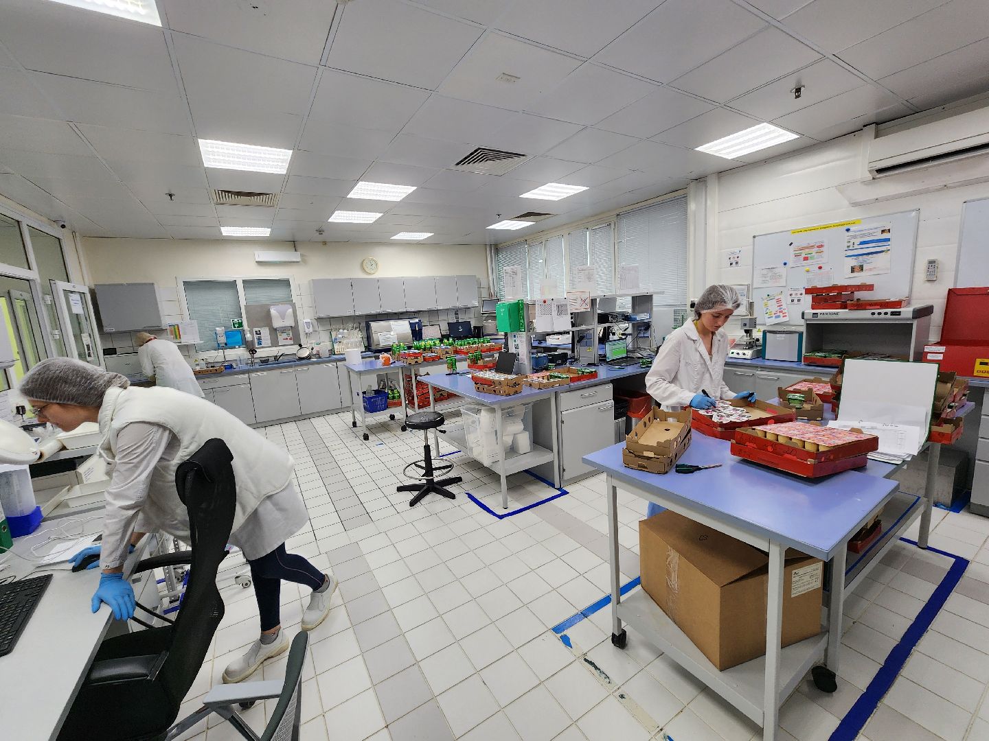 Чехов, поселок Любучаны, компания Health and Nutrition, завод, молочная продукция, качество, безопасность, контроль, проверка, тестирование, мониторинг,