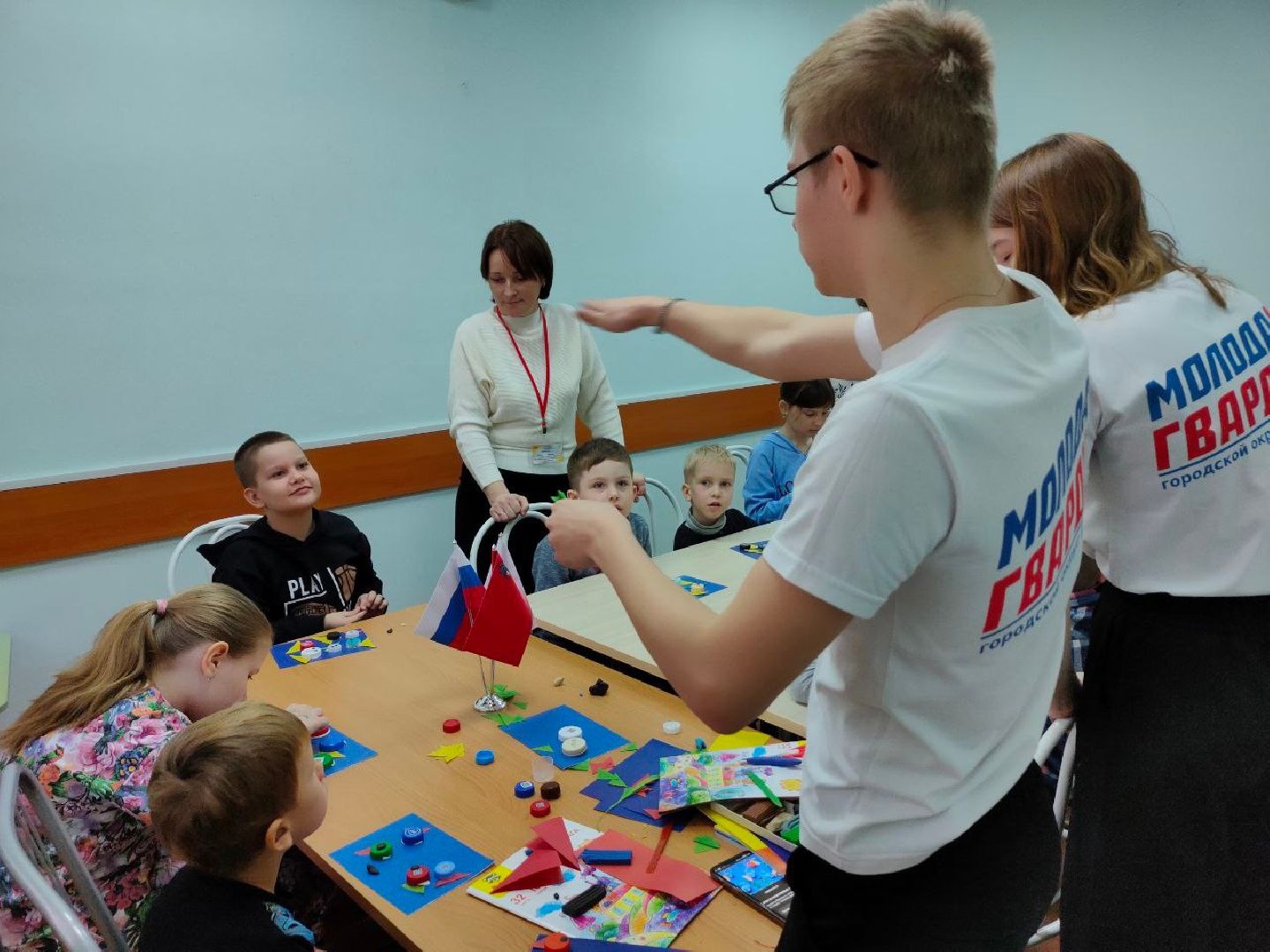 волонтеры, дети,