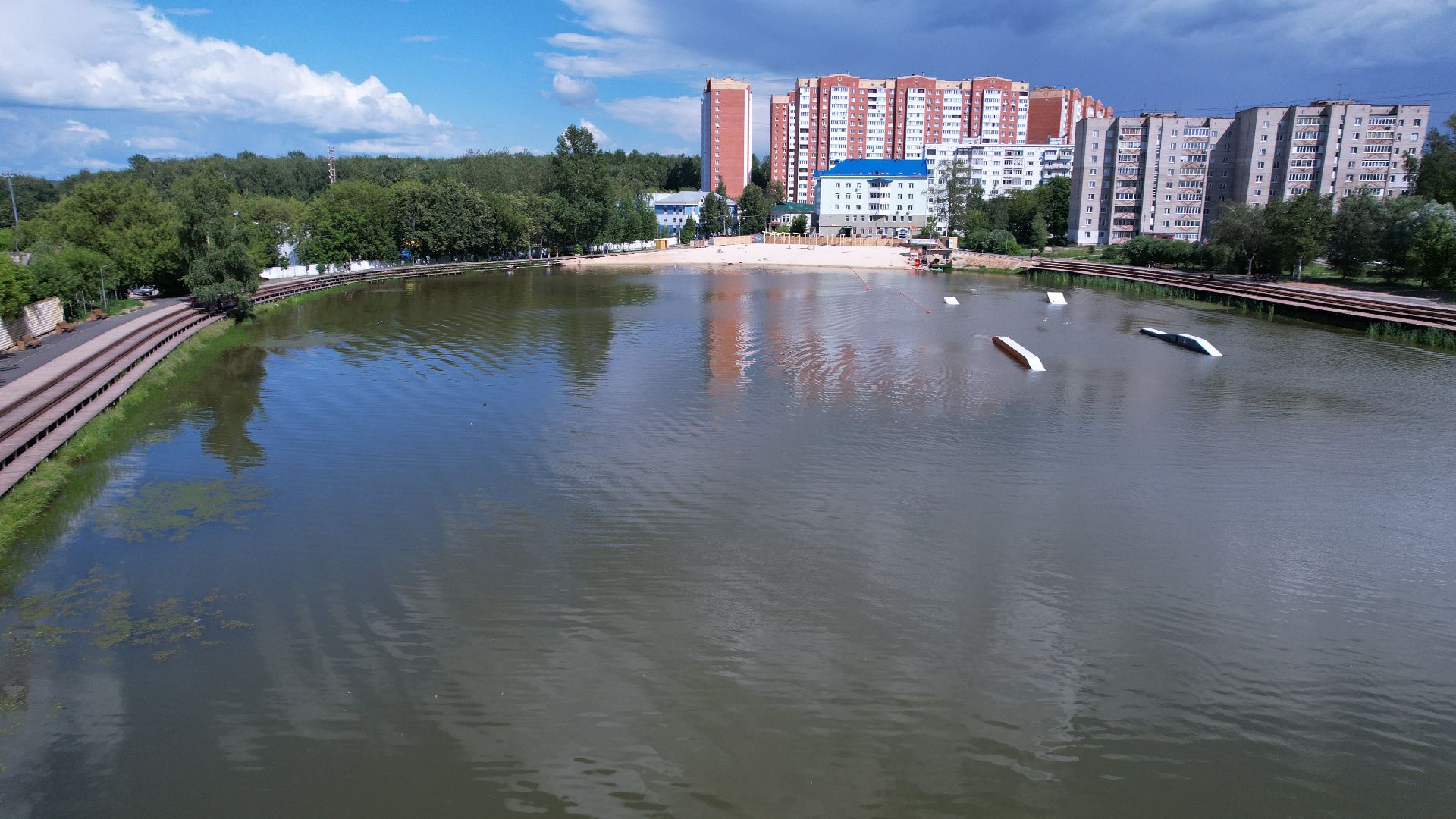 видео с коптера, пруд, пляж, дмитров,