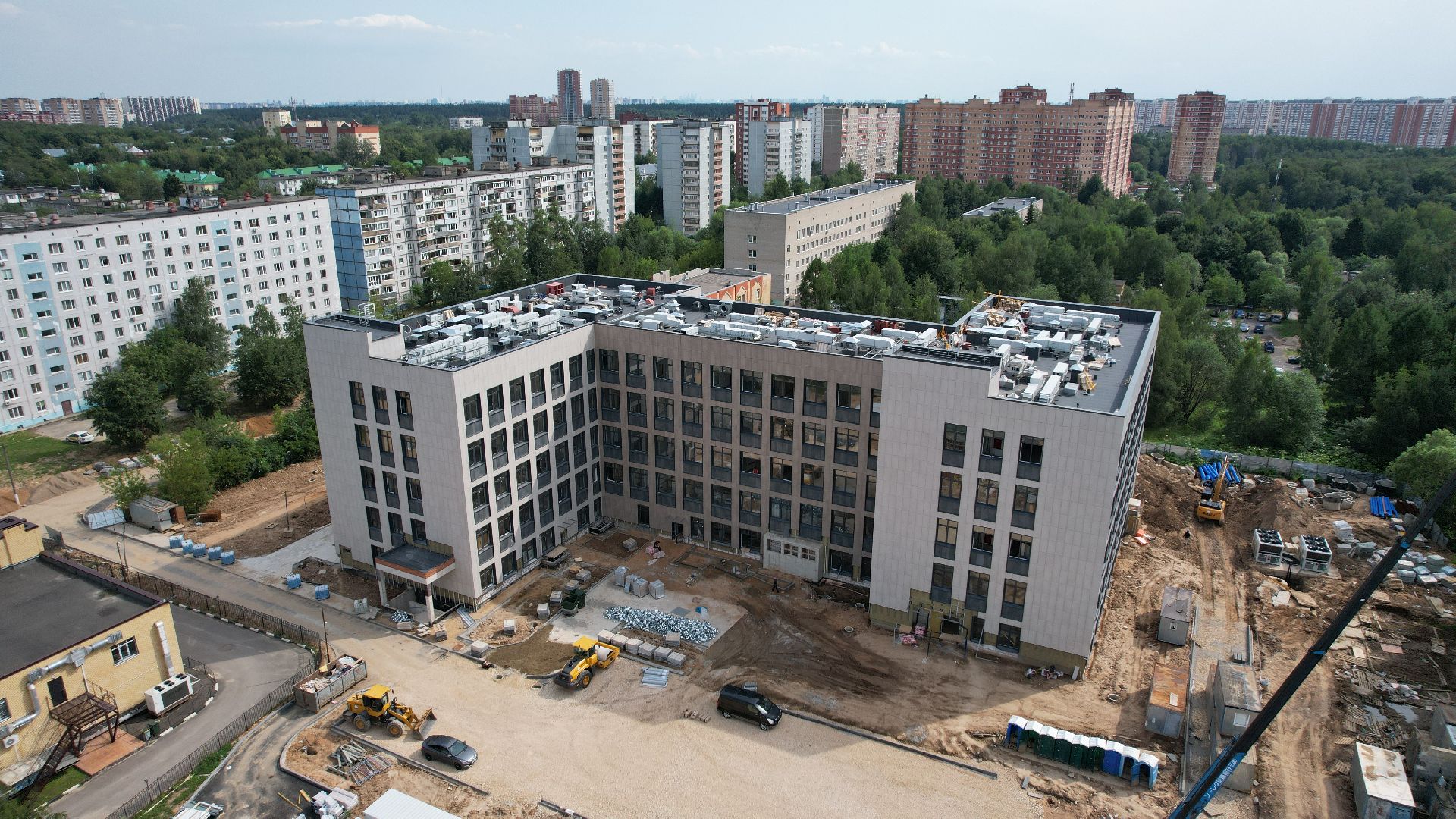 видео с коптера, строительство, медицина, поликлиника,