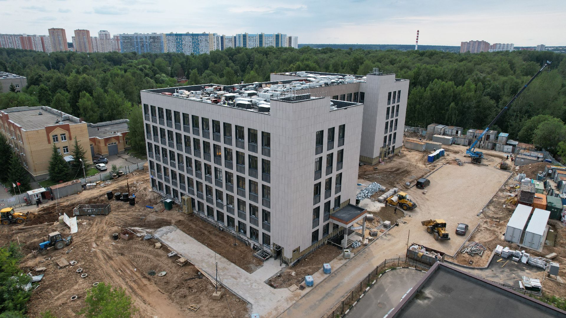 видео с коптера, строительство, медицина, поликлиника,