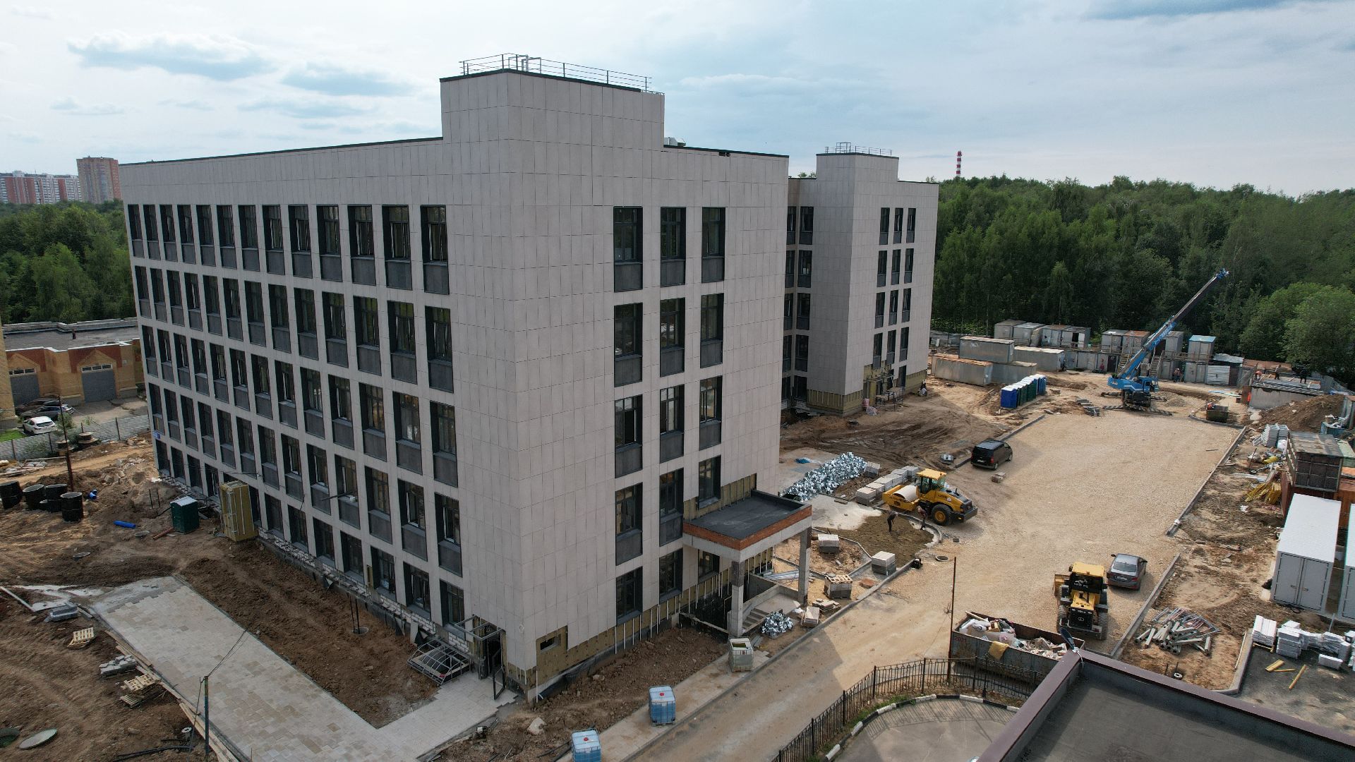 видео с коптера, строительство, медицина, поликлиника,