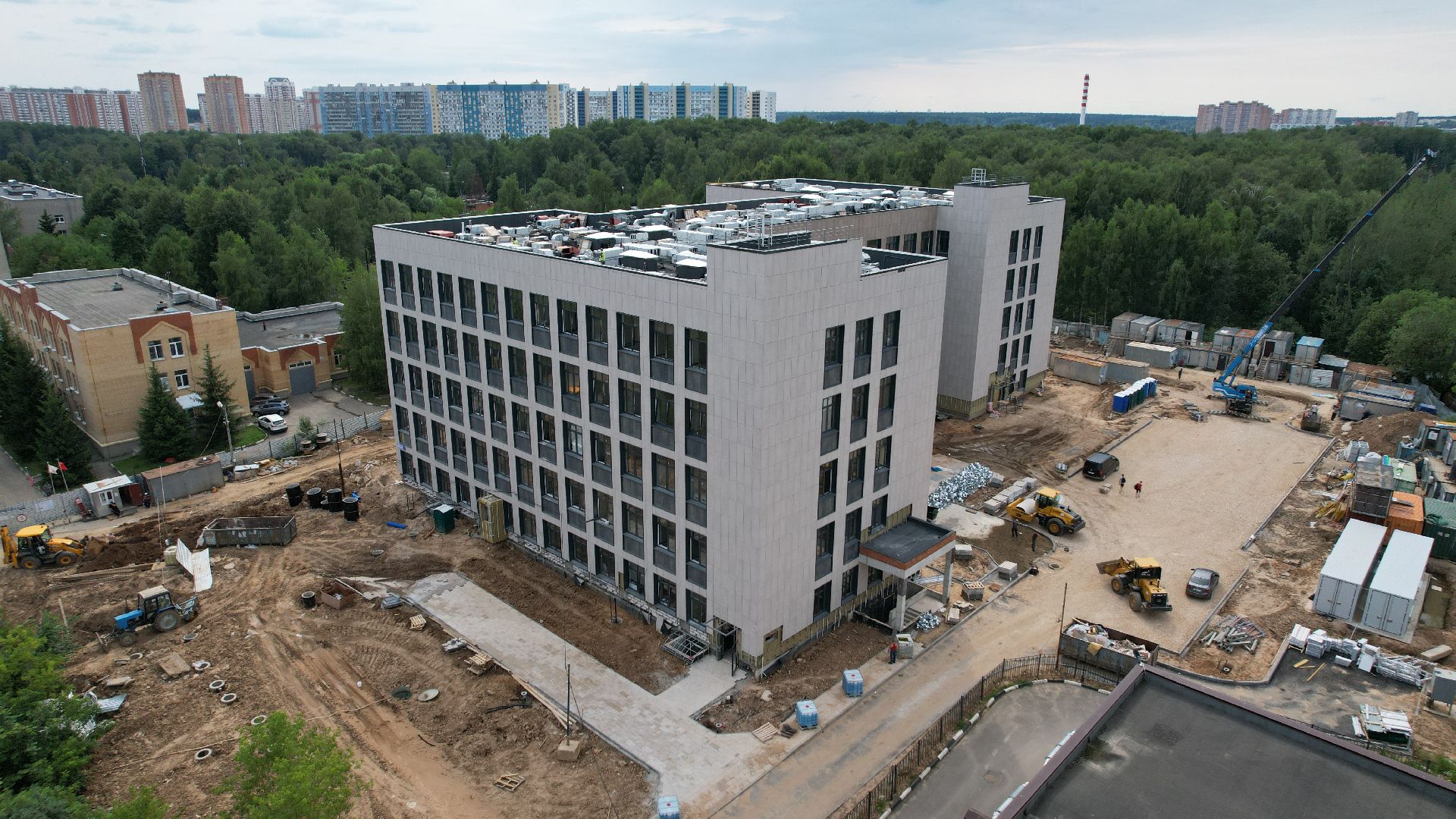 видео с коптера, строительство, медицина, поликлиника,