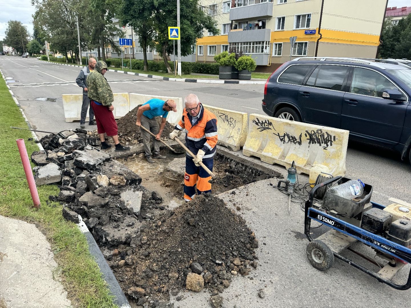шаховская, ремонт, коммунальная служба, канализационные колодцы,