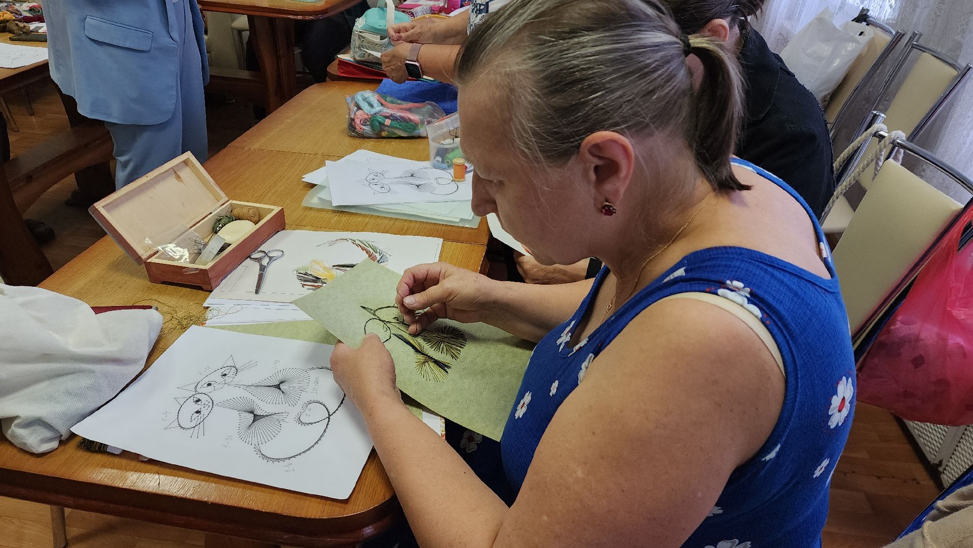 пушкино, активное долголетие, мастер-класс, вышивка, реабилитационный центр, социальная адаптация,