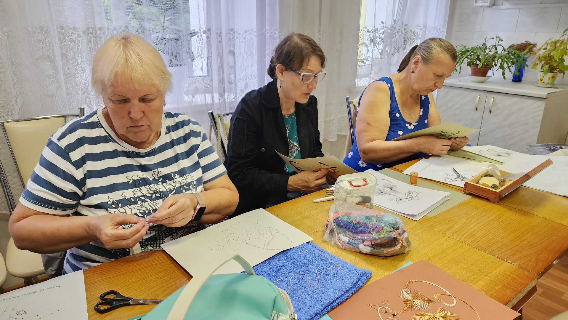 пушкино, активное долголетие, мастер-класс, вышивка, реабилитационный центр, социальная адаптация,