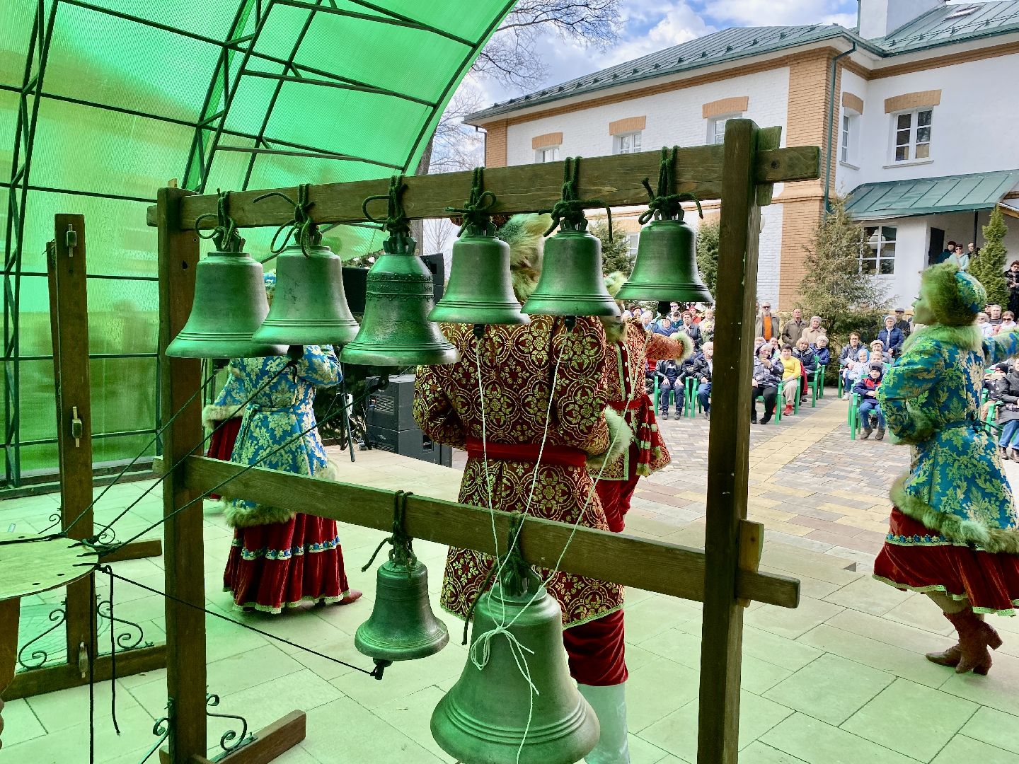 Клин, конкурс, колокольные перезвоны